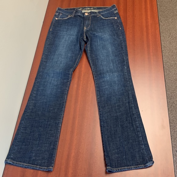 Old Navy Jeans - Picture 4 of 7